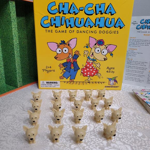 Gamewright Cha-Cha Chihuahua Game Dancing Dogs kids board game family fun READ - Picture 3 of 6